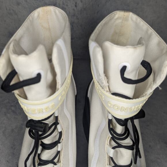 Converse Chuck Taylor All Star Gr82 Heeled Boot in White & Black, Size 7 - Picture 10 of 13